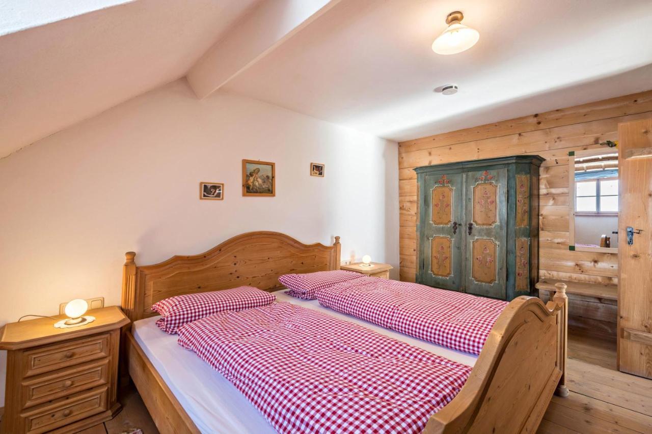 Ferienwohnung Wachsbichl Unterammergau Bagian luar foto